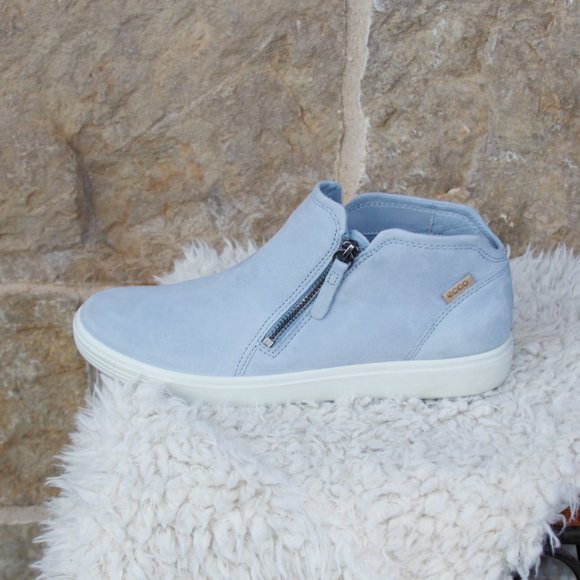 Ecco Pale Blue Low Bootie Size Zip Suede Leather Boot Sneaker Size 10 - Picture 6 of 12